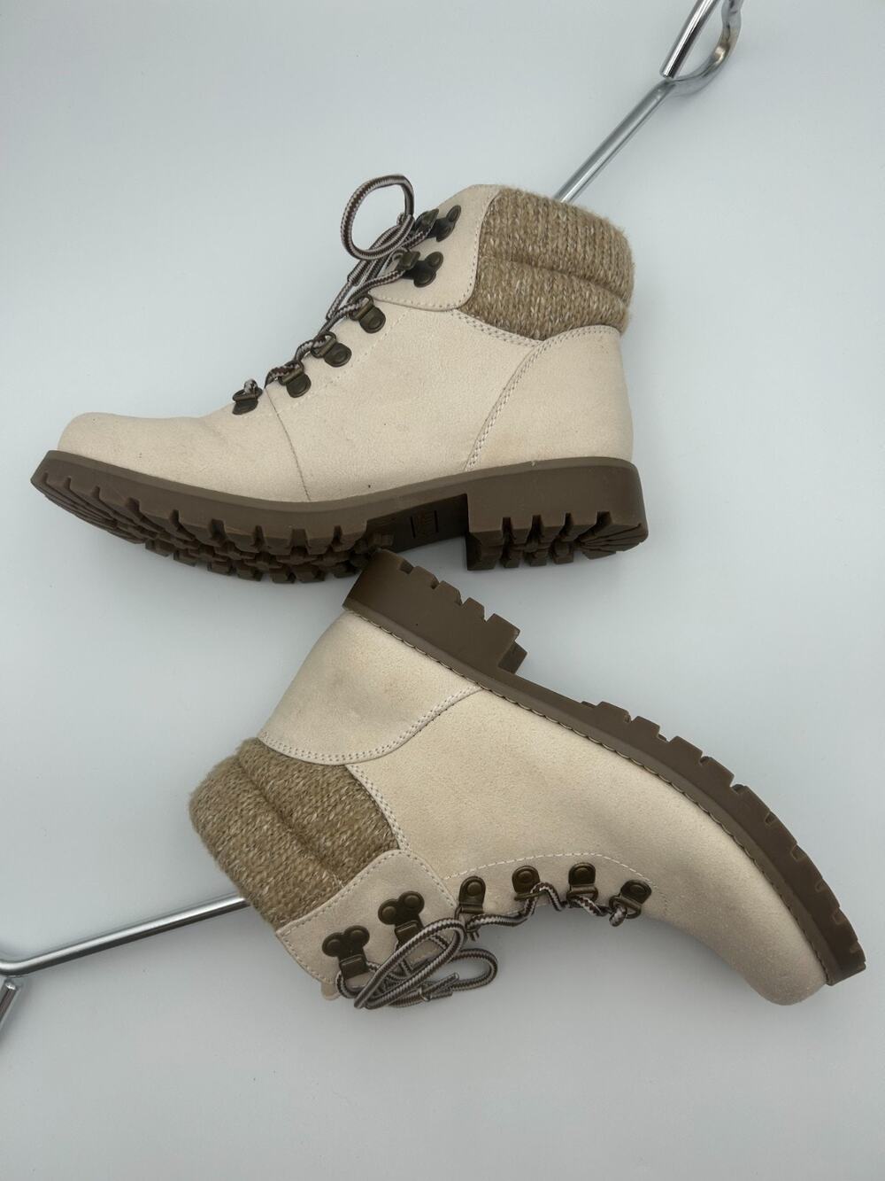 Cliff Pathfield White Boots Size 7.5 M Women's Winter White Knit Cuff Boots